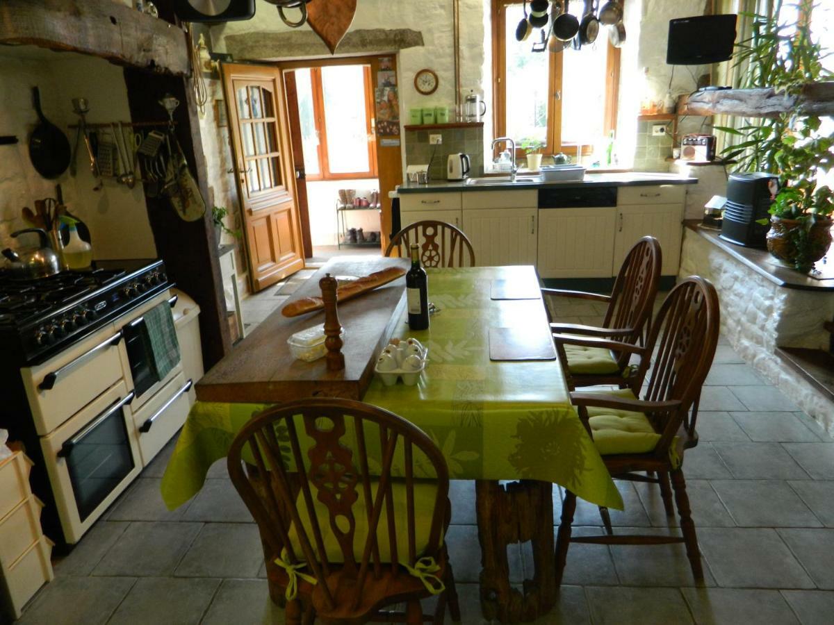 B&B La Seliniere Champ-du-Boult Buitenkant foto