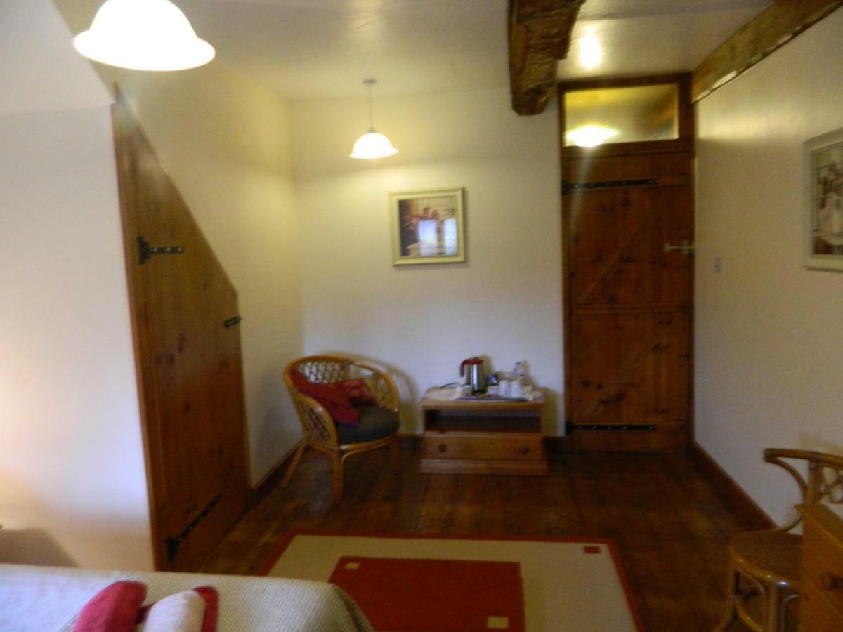 B&B La Seliniere Champ-du-Boult Buitenkant foto