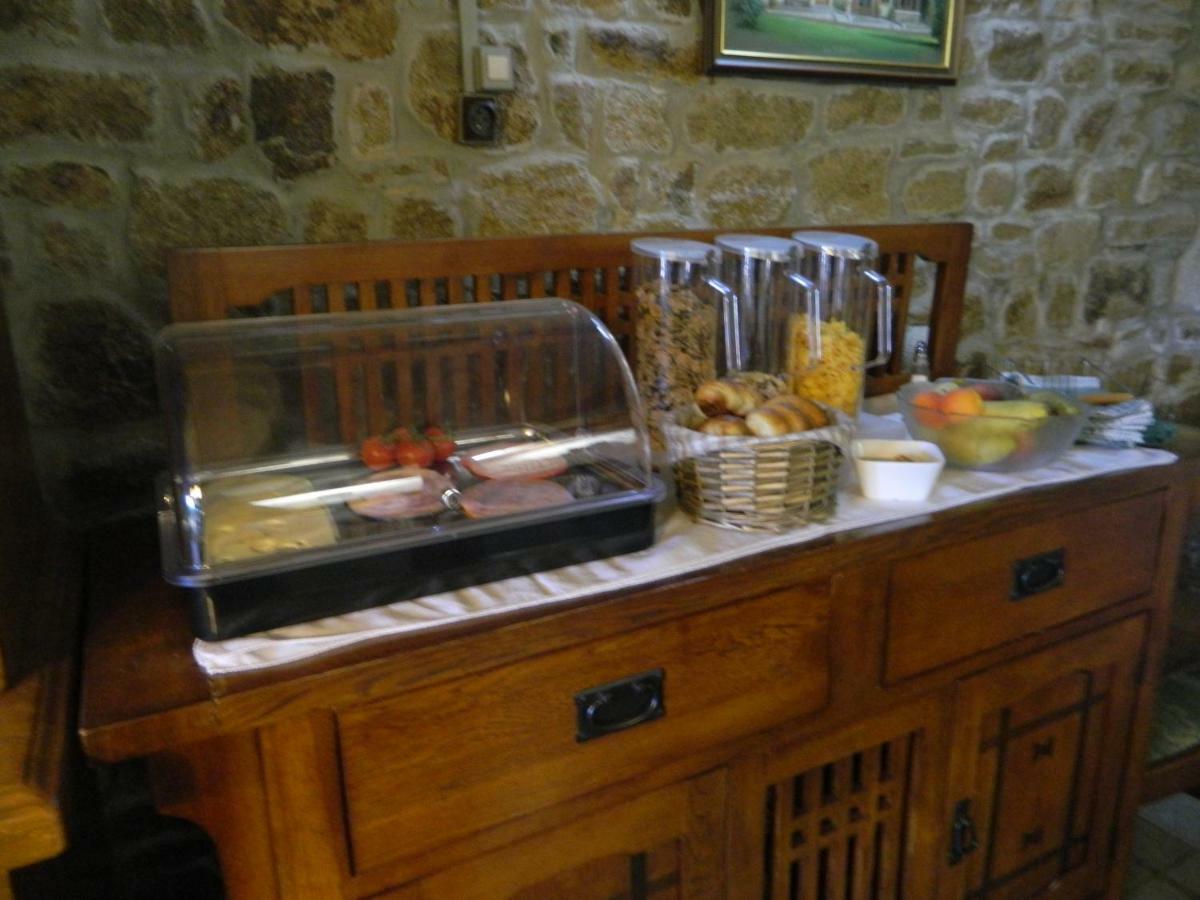 B&B La Seliniere Champ-du-Boult Buitenkant foto